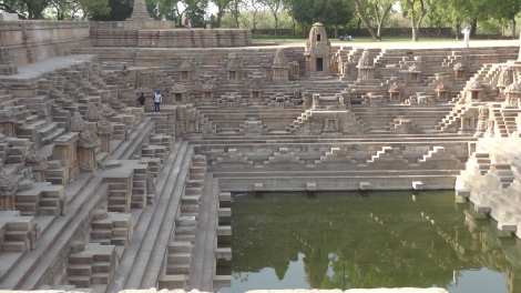 00 Sun Temple and Stepwell Bhuj 5 16 (4)rs